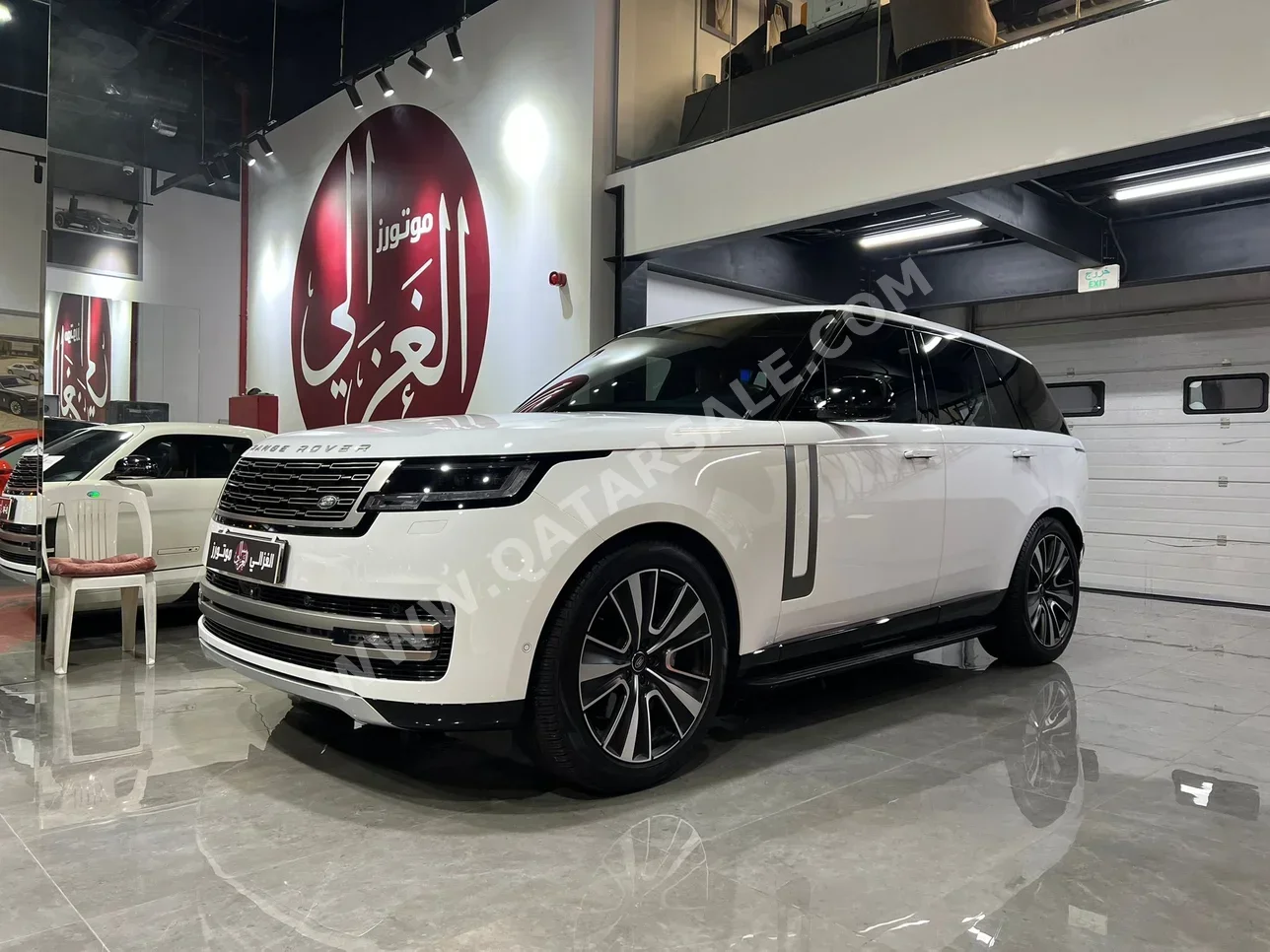 لاند روفر  رنج روفر  فوج اس اي  2024  اوتوماتيك  10,000 كم  6 سلندر  دفع رباعي  اس يو في  أبيض  تحت الضمان