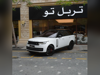 لاند روفر  رنج روفر  فوج اتش اس اي  2022  اوتوماتيك  74,930 كم  8 سلندر  دفع رباعي  اس يو في  أبيض