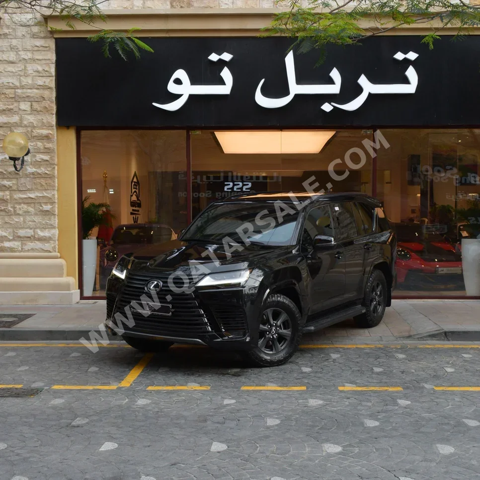 لكزس  ال اكس  600 اوفرتريل  2025  اوتوماتيك  30,000 كم  6 سلندر  دفع رباعي  اس يو في  أسود  تحت الضمان