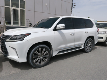 لكزس  ال اكس  570  2016  اوتوماتيك  296,000 كم  8 سلندر  دفع رباعي  اس يو في  أبيض