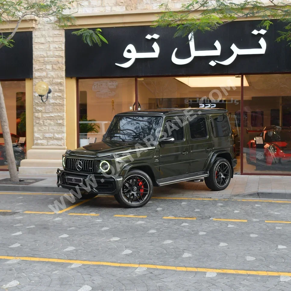 مرسيدس - بنز  جي - كلاس  63 اي ام جي  2019  اوتوماتيك  116,290 كم  8 سلندر  دفع رباعي  اس يو في  أبيض