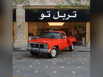 جي ام سي  سييرا  1984  عادي  16,977 كم  8 سلندر  دفع رباعي  كلاسك  أحمر