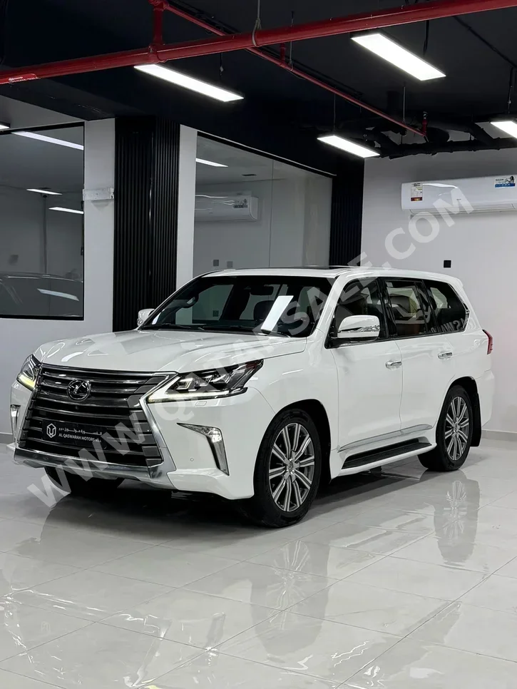 لكزس  ال اكس  570  2017  اوتوماتيك  42,000 كم  8 سلندر  دفع رباعي  اس يو في  أبيض