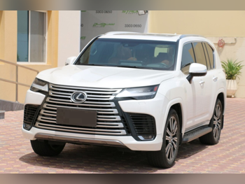 Lexus  LX  600 Luxury  2023  Automatic  120,000 Km  6 Cylinder  Four Wheel Drive (4WD)  SUV  White