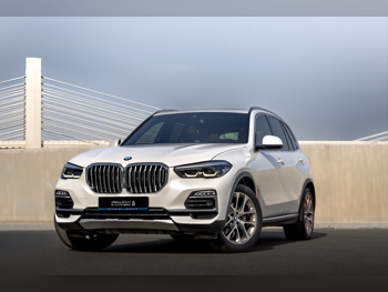 بي ام دبليو  الفئة - اكس  اكس 5  2019  اوتوماتيك  96,500 كم  6 سلندر  دفع رباعي  اس يو في  أبيض