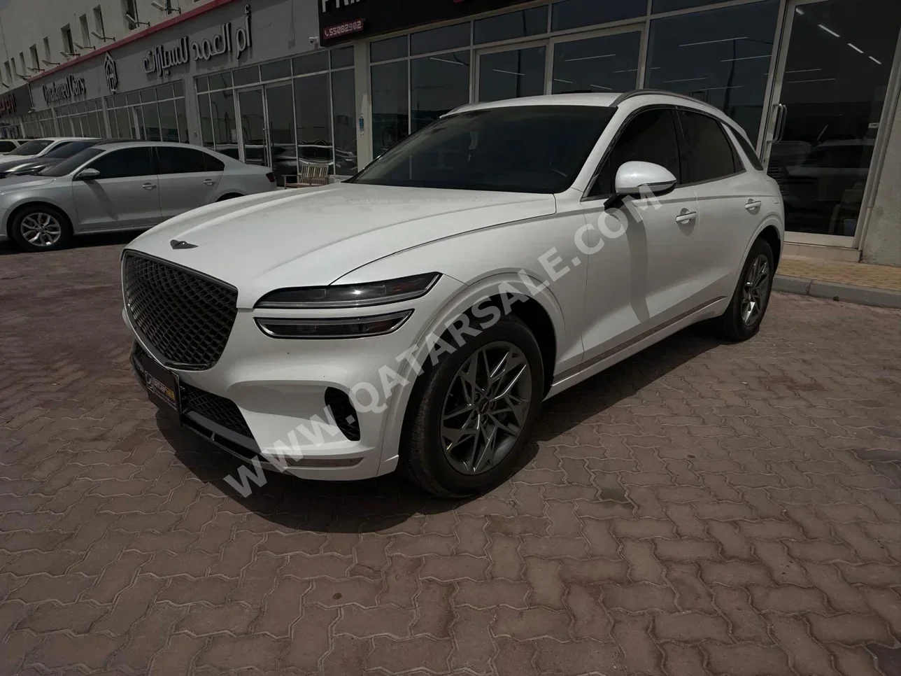 جينيسيس  جي في 70  2025  اوتوماتيك  14,000 كم  6 سلندر  دفع رباعي  اس يو في  أبيض  تحت الضمان