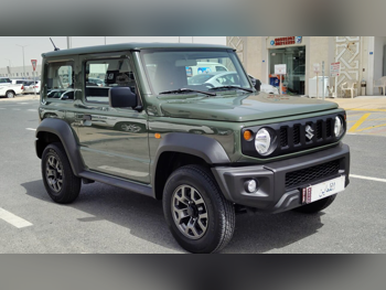 سوزوكي  جمني  2025  عادي  5,000 كم  4 سلندر  دفع رباعي  اس يو في  أخضر زيتوني  تحت الضمان