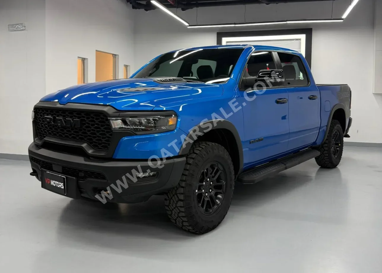 دودج  رام  ريبل  2025  اوتوماتيك  0 كم  8 سلندر  دفع رباعي  بيكب  ازرق  تحت الضمان