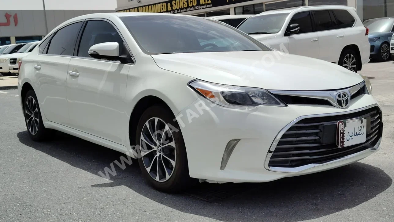 تويوتا  أفالون  اكس ال اي  2016  اوتوماتيك  189,000 كم  6 سلندر  سحب امامي  سيدان  أبيض