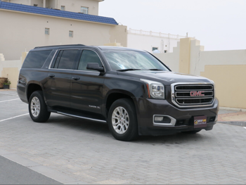 GMC  Yukon  XL  2016  Automatic  182,000 Km  8 Cylinder  Rear Wheel Drive (RWD)  SUV  Gray