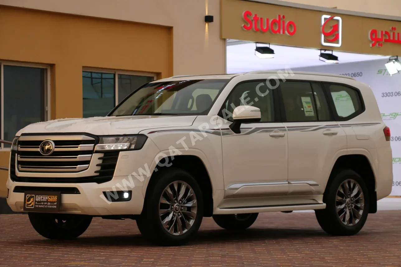 Toyota Land Cruiser GXR Twin Turbo 2024 Automatic 7,000 Km 6 Cylinder Four Wheel Drive (4WD) SUV Pearl With Warranty