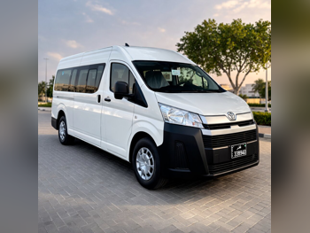 Toyota  Hiace  4 Cylinder  VAN  White  2026