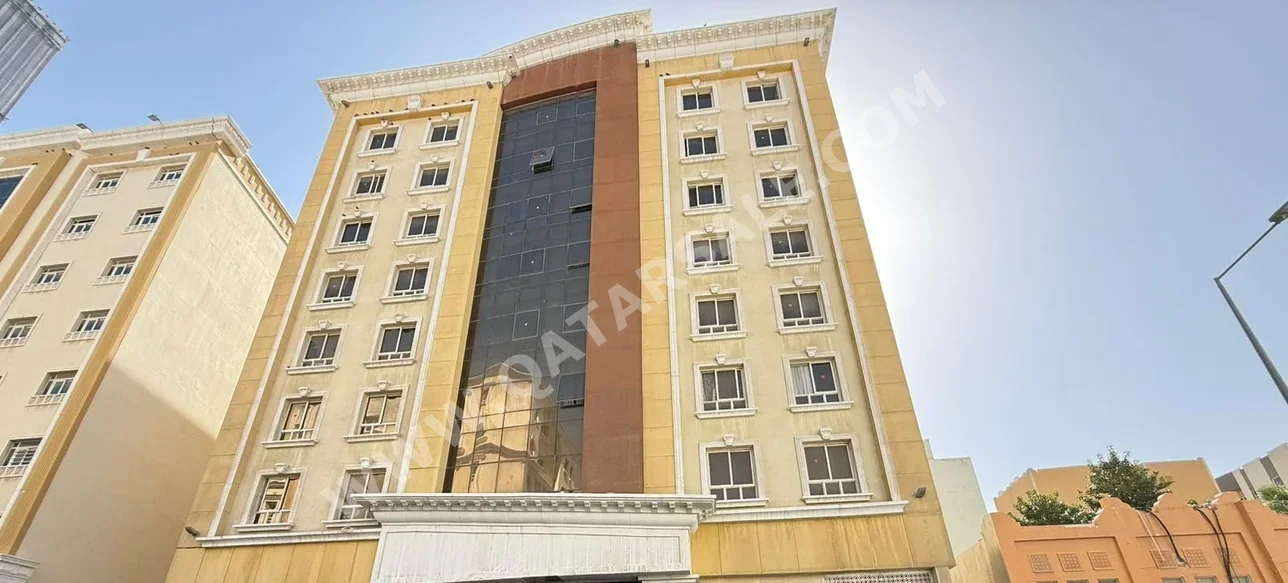 2 Bedrooms Apartment For Rent in Doha - Fereej Bin Mahmoud Not Furnished
