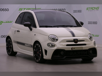 Fiat  595  Abarth  2020  Automatic  88,000 Km  4 Cylinder  Front Wheel Drive (FWD)  Hatchback  White