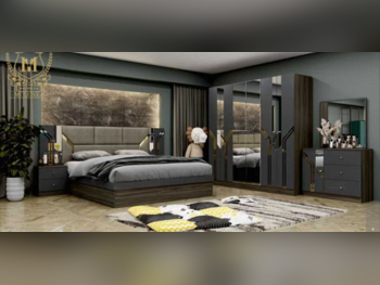 أطقم غرف نوم - قطر ديزاين  - طقم مكون من 4 قطع  - متعدد الألوان