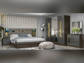 أطقم غرف نوم - قطر ديزاين  - طقم مكون من 4 قطع  - متعدد الألوان