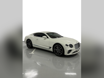 بنتلي  كونتيننتل  جي تي مولينر  2019  اوتوماتيك  59,000 كم  12 سلندر  دفع رباعي  كوبيه \ سبورت  أبيض