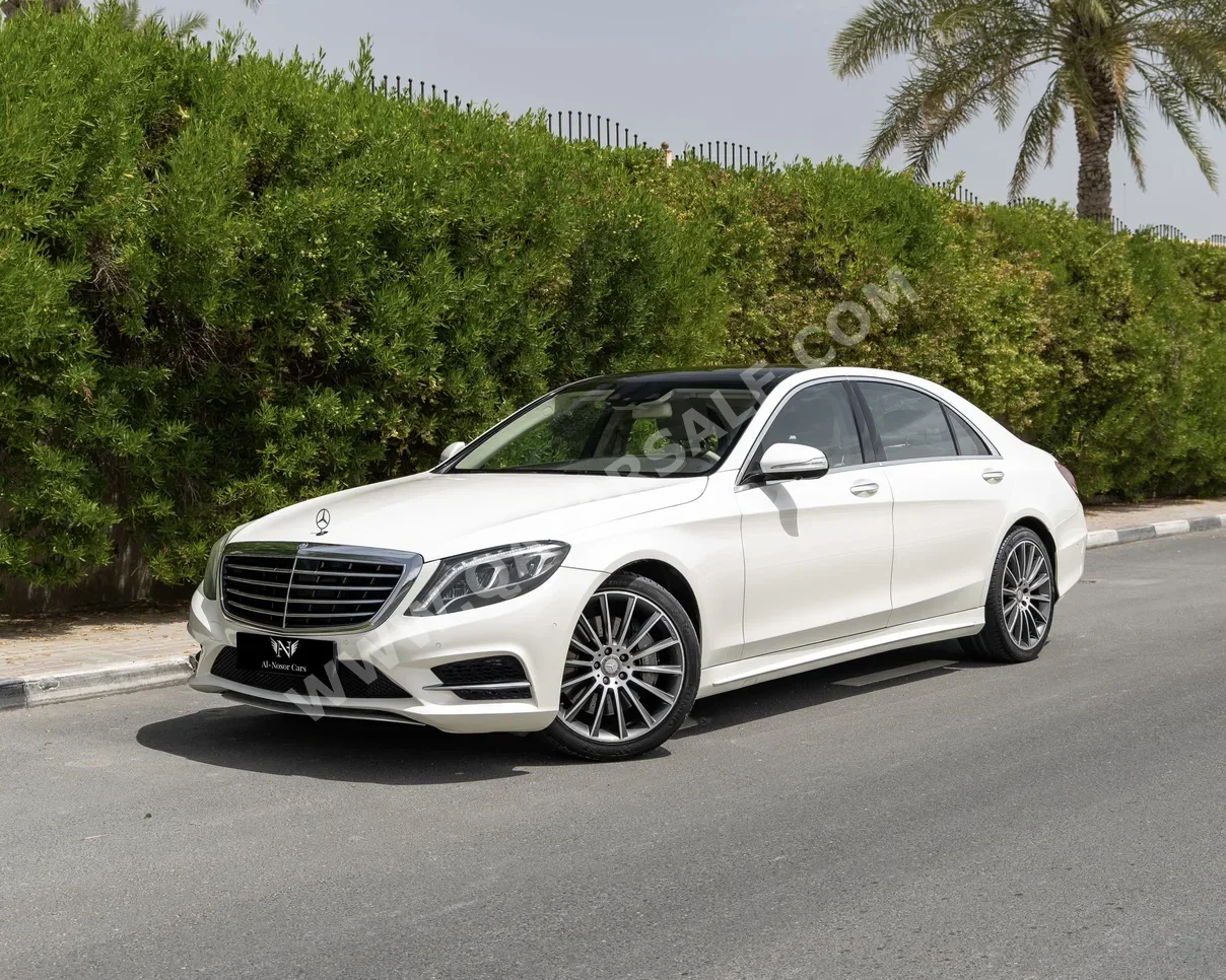 مرسيدس - بنز  اس - كلاس  400  2015  اوتوماتيك  155,000 كم  6 سلندر  دفع خلفي  سيدان  أبيض