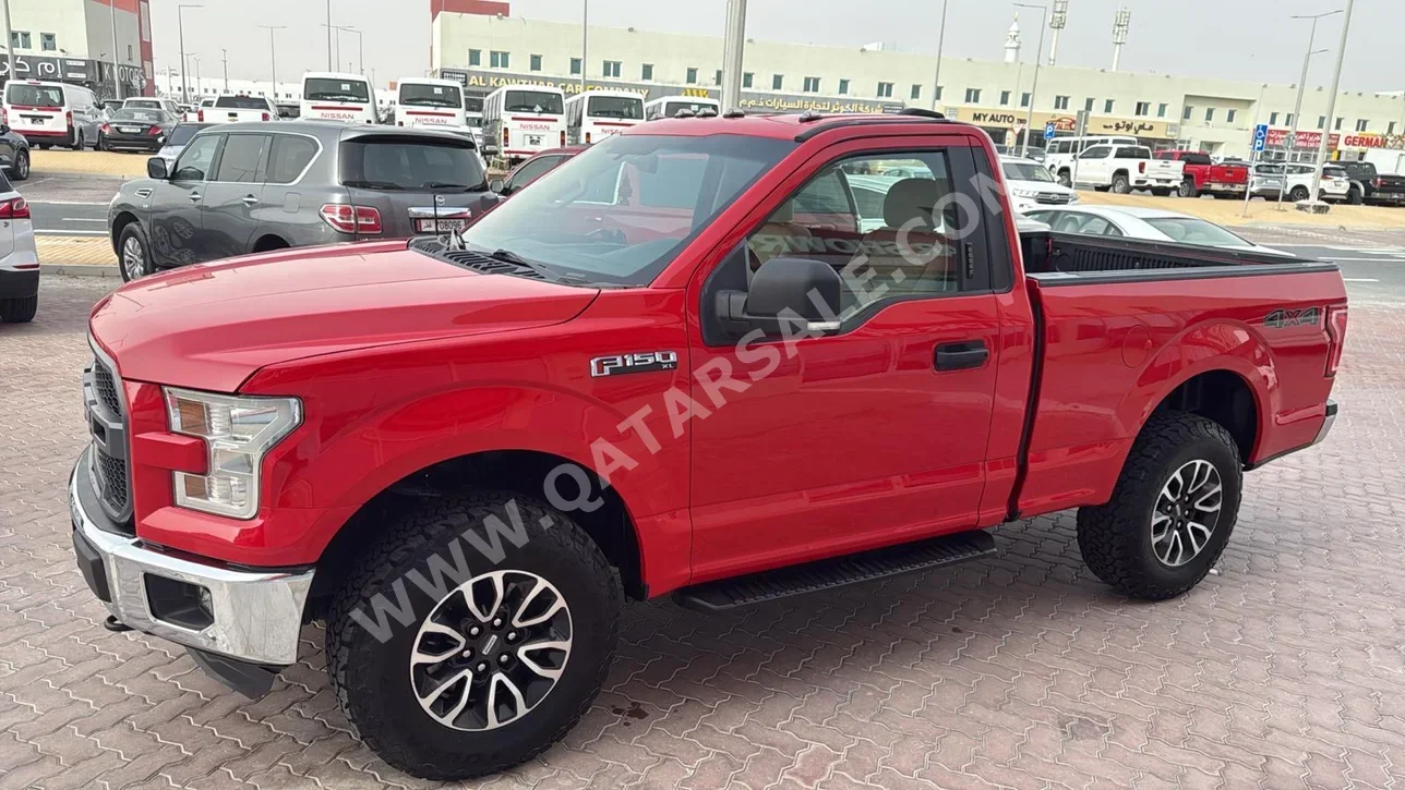 فورد  أف  150  2016  اوتوماتيك  239,000 كم  8 سلندر  دفع رباعي  بيكب  أحمر