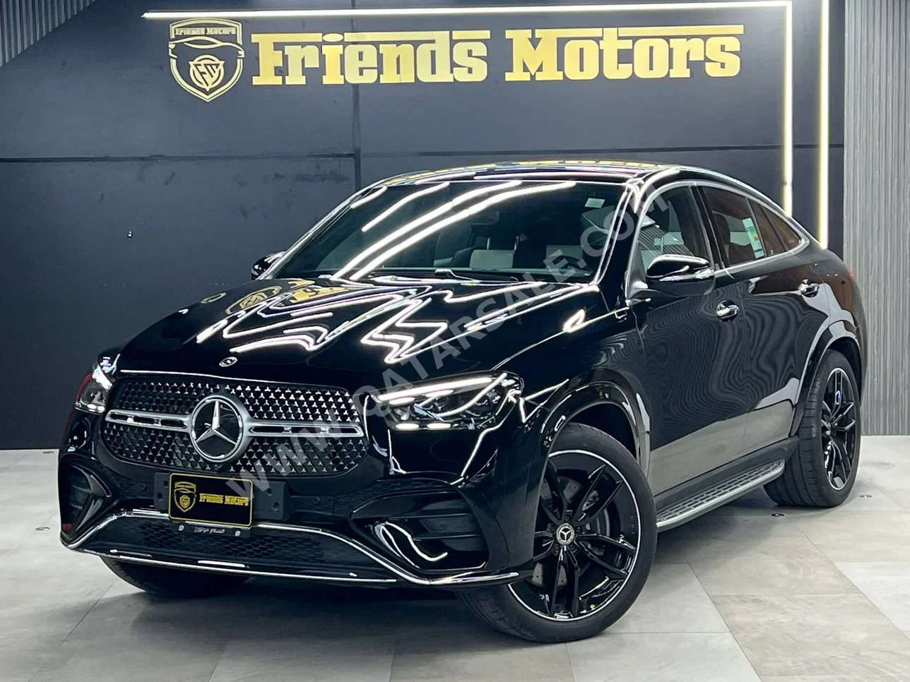 مرسيدس - بنز  جي ال اي  450 اي ام جي  2025  اوتوماتيك  10,000 كم  6 سلندر  دفع رباعي  اس يو في  أسود  تحت الضمان