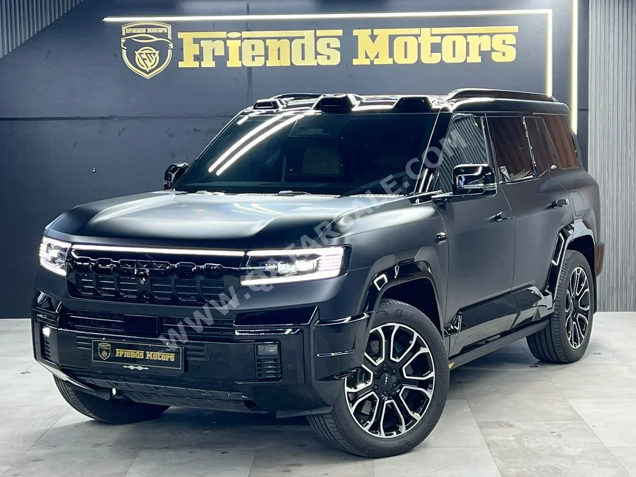 بي واي دي  ليوبارد 8  فلاك شب  2025  اوتوماتيك  13,000 كم  4 سلندر  دفع رباعي  اس يو في  أسود