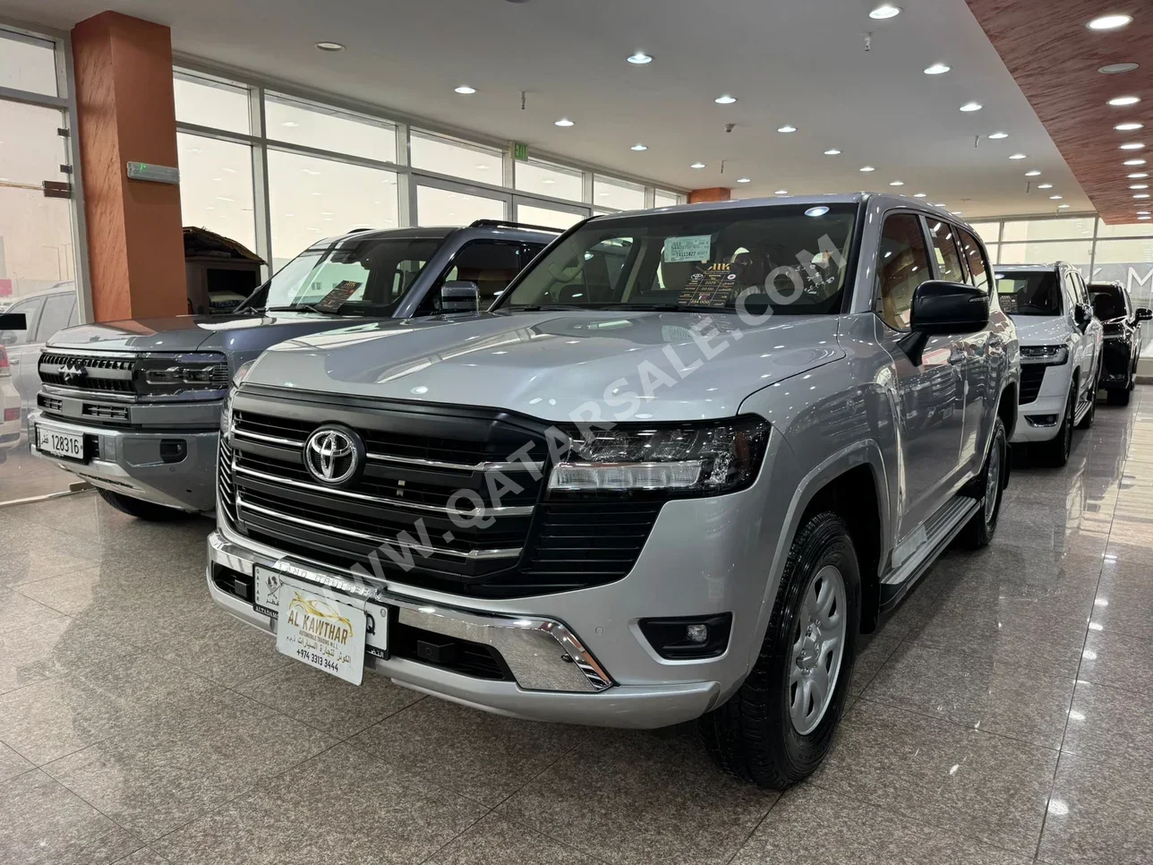تويوتا  لاند كروزر  جي اكس  2026  اوتوماتيك  0 كم  6 سلندر  دفع رباعي  اس يو في  فضي  تحت الضمان
