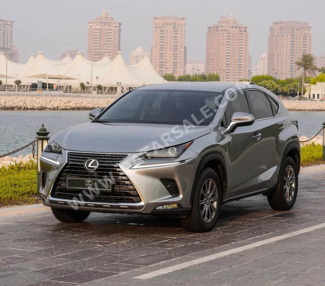 لكزس  ان اكس  200 تي  2020  اوتوماتيك  75,000 كم  4 سلندر  دفع كلي مستمر  اس يو في  ذهبي  تحت الضمان