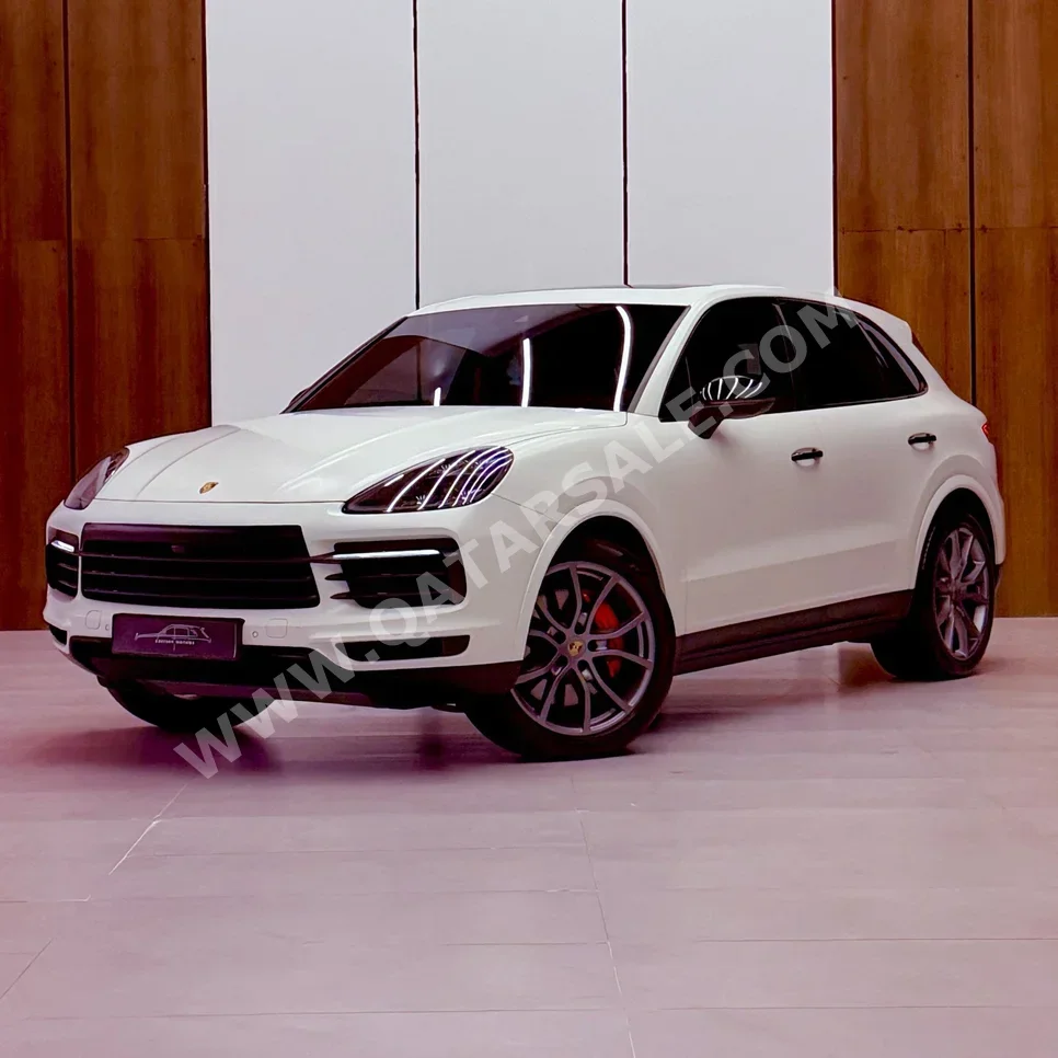 بورش  كيان  اس  2019  اوتوماتيك  82,444 كم  6 سلندر  دفع رباعي  اس يو في  أبيض