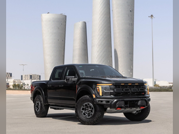 فورد  رابتر  ار  2024  اوتوماتيك  25,000 كم  8 سلندر  دفع رباعي  بيكب  أسود  تحت الضمان