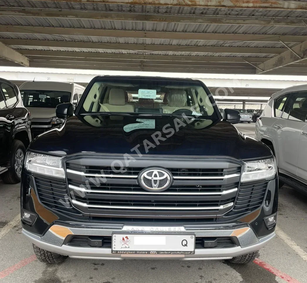 تويوتا  لاند كروزر  جي اكس  2026  اوتوماتيك  0 كم  6 سلندر  دفع رباعي  اس يو في  أسود  تحت الضمان