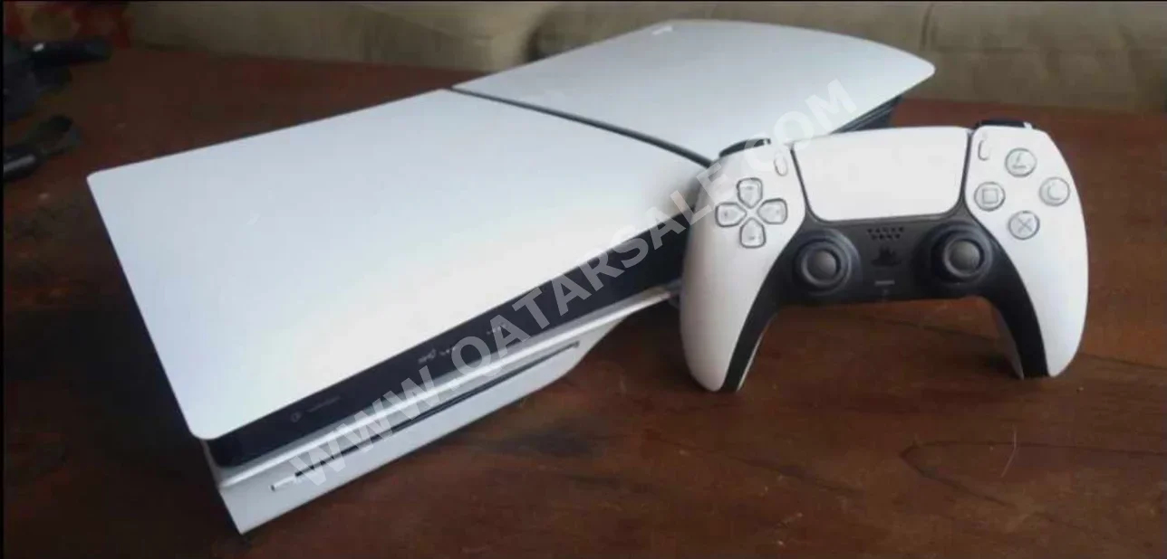Video Games Consoles - Sony  - PlayStation 5 Disk  - 1 TB