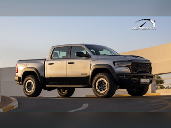 دودج  رام  1500 ار اتش او  2026  اوتوماتيك  0 كم  6 سلندر  دفع رباعي  بيكب  فضي  تحت الضمان