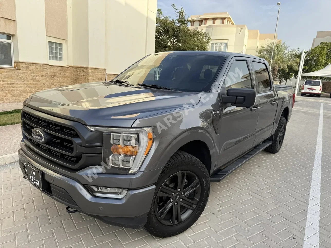 فورد  أف  150  2021  اوتوماتيك  38,000 كم  6 سلندر  دفع رباعي  بيكب  رمادي
