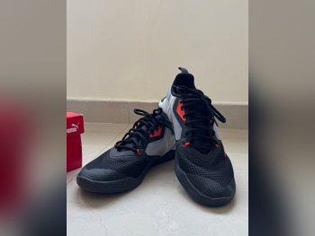 أحذية بوما  أسود مقاس 43  قطر  رجالي