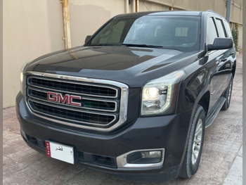 جي ام سي  يوكون  2015  اوتوماتيك  161,272 كم  8 سلندر  دفع رباعي  اس يو في  رمادي