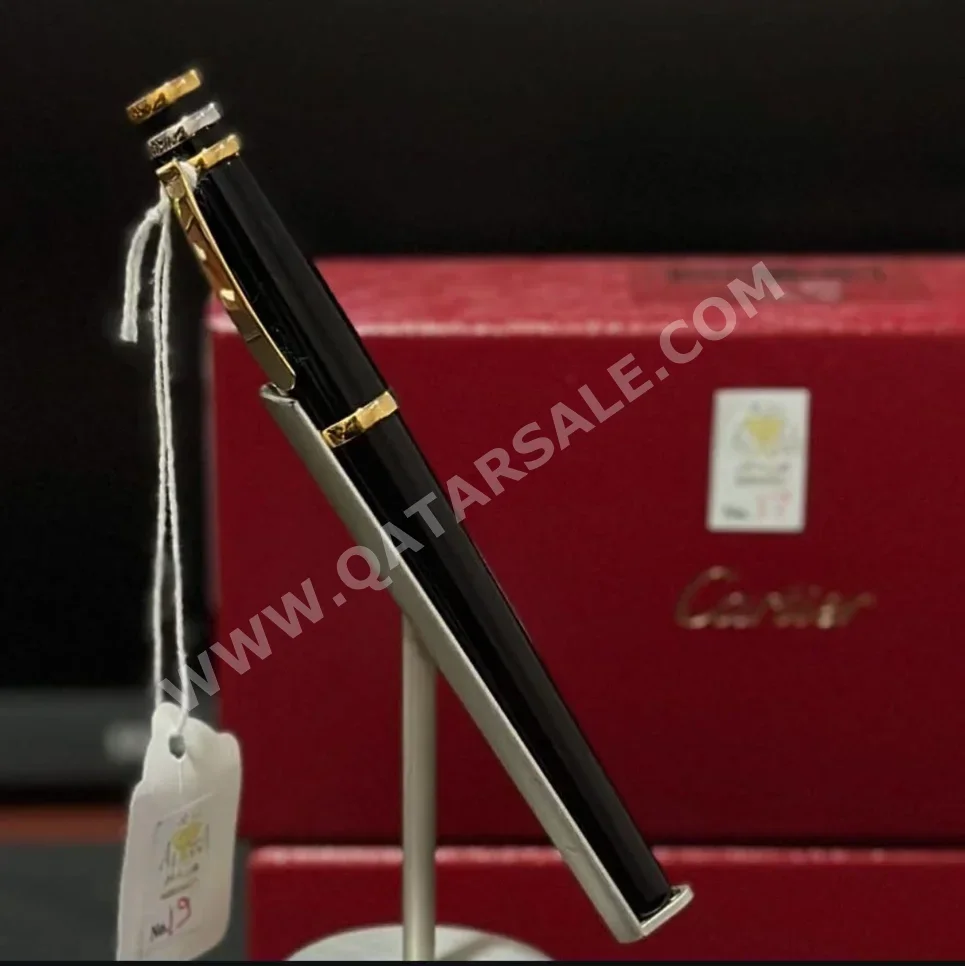 قلم كارتير  اسود و ذهبي -  سنة 2024