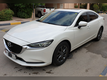 مازدا  مازدا 6  الترا  2019  اوتوماتيك  50,000 كم  4 سلندر  سحب امامي  سيدان  أبيض