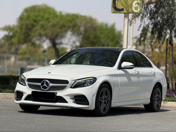 Mercedes-Benz  C-Class  200  2020  Automatic  133,000 Km  4 Cylinder  Rear Wheel Drive (RWD)  Sedan  White
