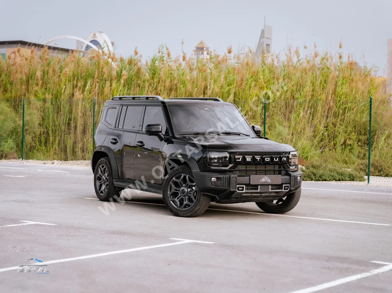 Jetour  T2  Luxury  2025  Automatic  22,800 Km  4 Cylinder  Four Wheel Drive (4WD)  SUV  Black  With Warranty