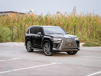 لكزس  ال اكس  600 لكجري  2022  اوتوماتيك  82,200 كم  6 سلندر  دفع رباعي  اس يو في  أسود