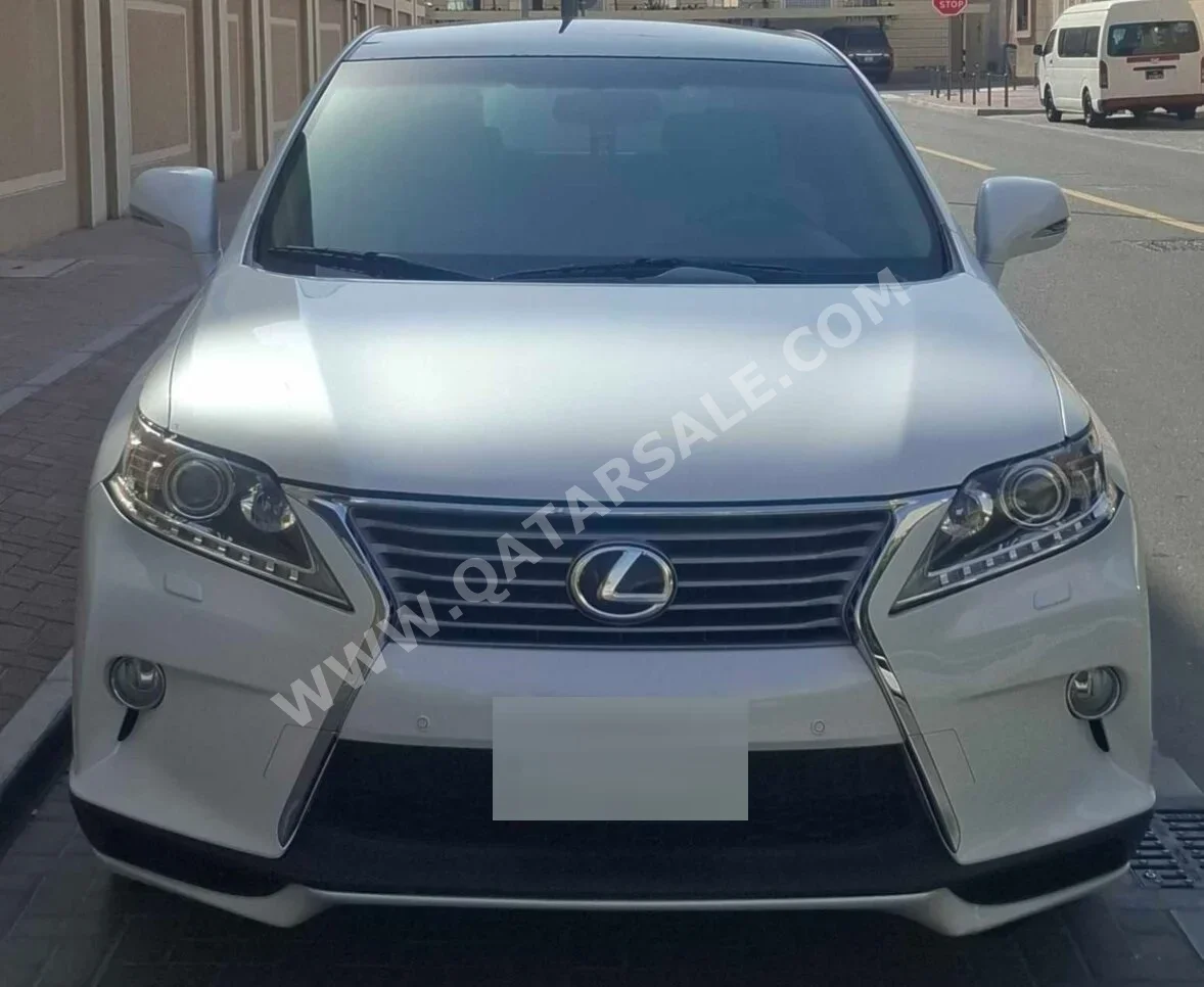 Lexus  RX  350  2013  Automatic  260,000 Km  6 Cylinder  Four Wheel Drive (4WD)  SUV  Pearl