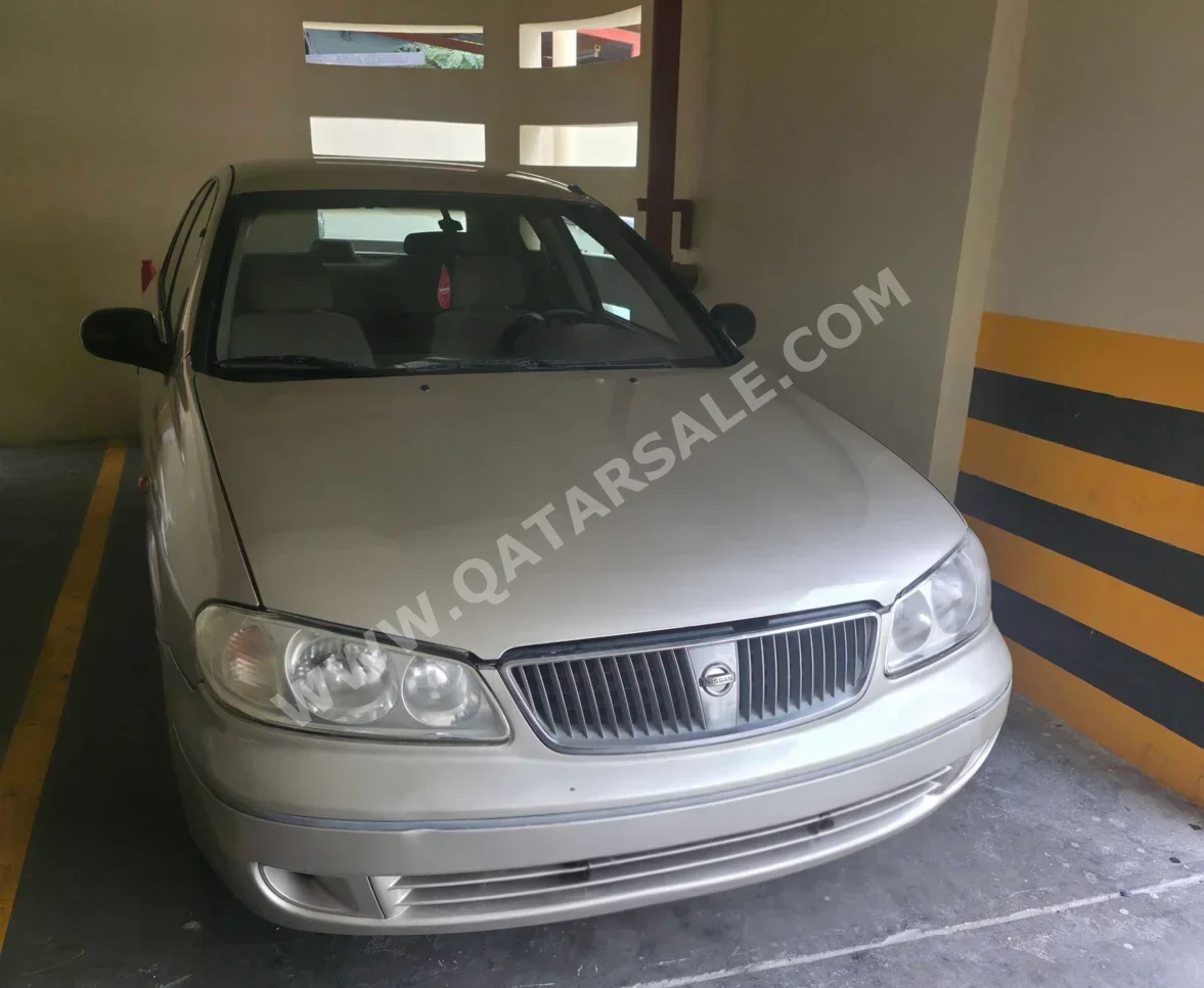 Nissan  Sunny  2008  Automatic  284,400 Km  4 Cylinder  Front Wheel Drive (FWD)  Sedan  Gold