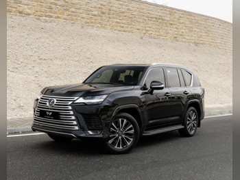 لكزس  ال اكس  600 لكجري  2025  اوتوماتيك  13,000 كم  6 سلندر  دفع رباعي  اس يو في  أسود  تحت الضمان