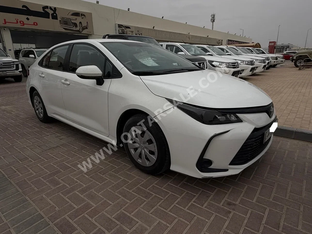 Toyota  Corolla  2023  Automatic  193,000 Km  4 Cylinder  Front Wheel Drive (FWD)  Sedan  White