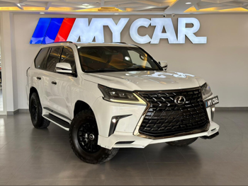 لكزس  ال اكس  570 اس بلاك ايديشن  2016  اوتوماتيك  283,000 كم  8 سلندر  دفع رباعي  اس يو في  أبيض