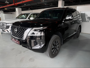 Nissan  Patrol  SE  2023  Automatic  56,000 Km  6 Cylinder  Four Wheel Drive (4WD)  SUV  Black  With Warranty