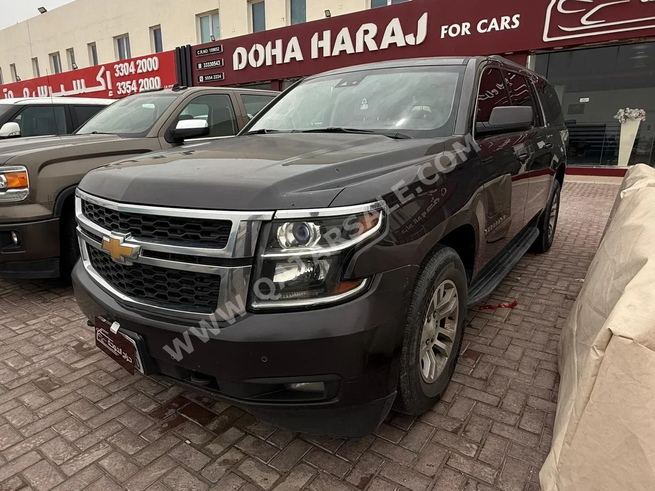 Chevrolet  Suburban  LT  2016  Automatic  291,000 Km  8 Cylinder  Four Wheel Drive (4WD)  SUV  Gray