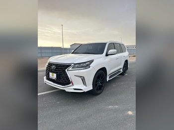 لكزس  ال اكس  570 اس  2016  اوتوماتيك  227,469 كم  8 سلندر  دفع رباعي  اس يو في  أبيض