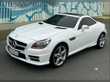 مرسيدس - بنز  اس ال كيه  200  2015  اوتوماتيك  126,611 كم  4 سلندر  دفع خلفي  كشف  أبيض