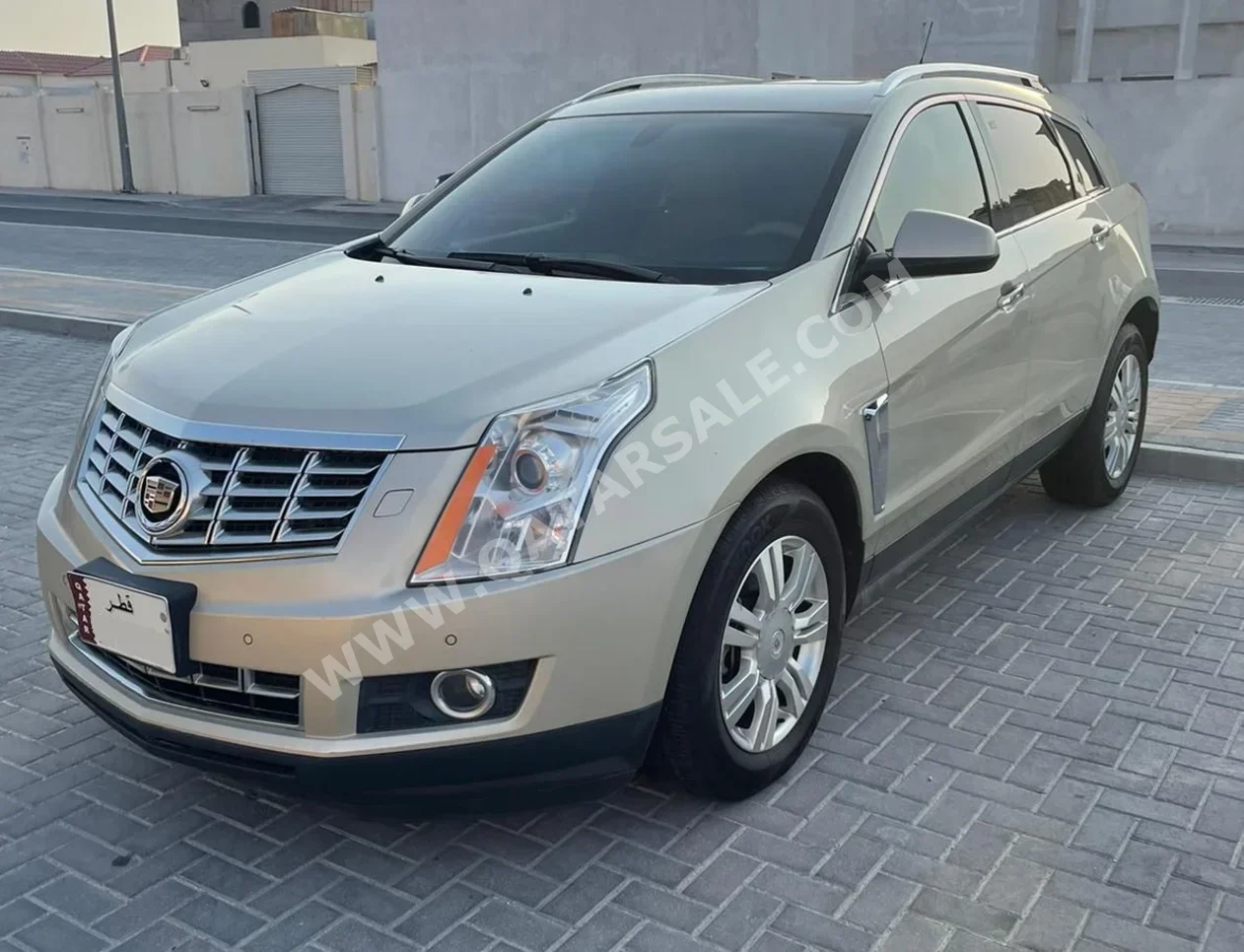 Cadillac  SRX  4  2014  Automatic  45,700 Km  6 Cylinder  Four Wheel Drive (4WD)  SUV  Beige